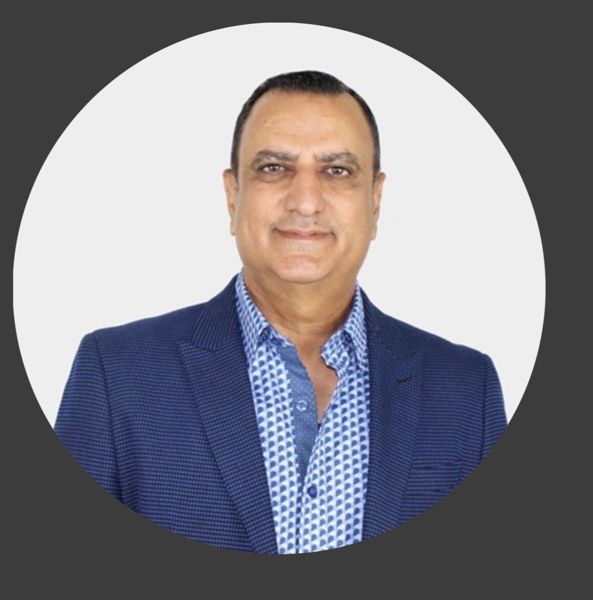 30ca145f-7587-4bb8-b443-0a6602f39cda