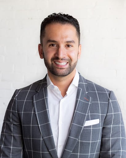 Zak Mimouni head shot