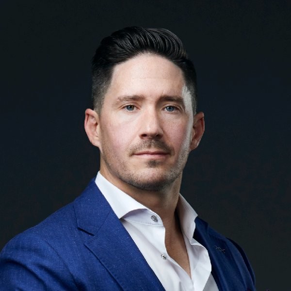 jeremy herringotn headshot